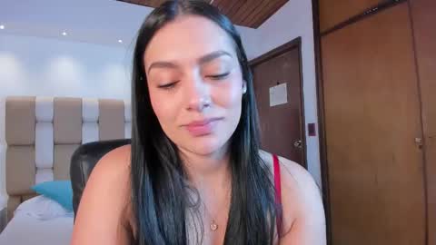 Carina online show from December 2, 1:20 pm