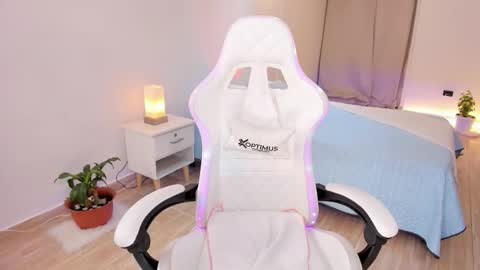 Alejandra online show from November 22, 1:48 am