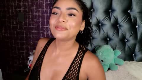 Snapshot of carly_monroe_ chatting on September 21, 12:14 am Carly Monroe online show from September 21, 12:14 am
