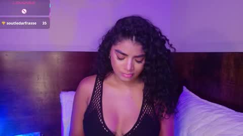 Snapshot of carly_monroe_ chatting on October 20, 10:59 pm Carly Monroe online show from October 20, 10:59 pm