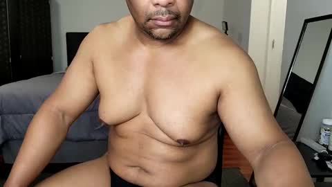 Snapshot of carmeldaddy1 chatting on October 5, 4:25 pm Carmel Daddy online show from October 5, 4:25 pm
