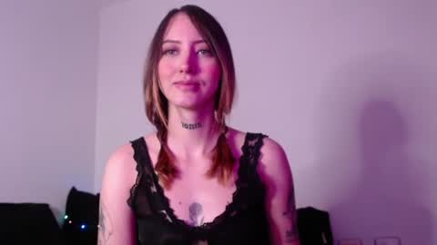 carmennrusso online show from October 10, 8:46 pm