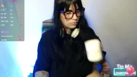 CARMILLA ROSS online show from November 16, 11:23 am