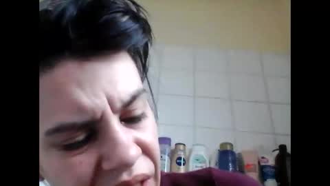 Snapshot of caroisback chatting on September 17, 11:35 am caroisback online show from September 17, 11:35 am