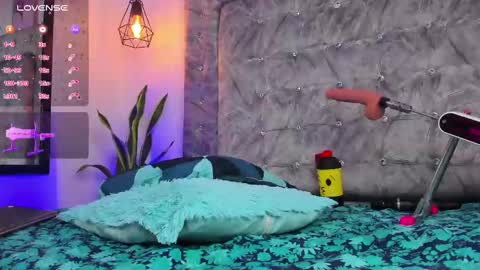 Carol  Cruz online show from February 23, 10:31 pm