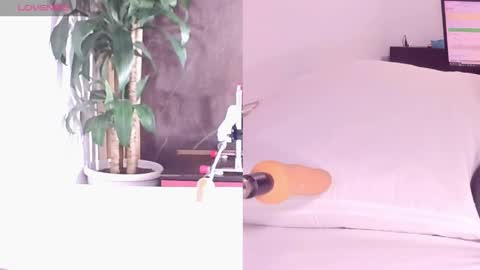 Carol online show from April 25, 11:12 am