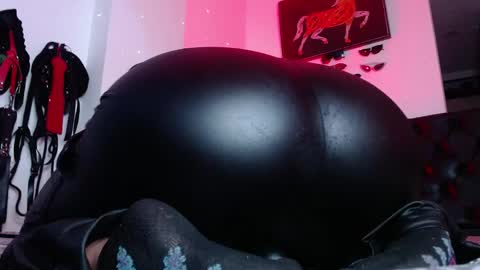Soft Carolina online show from June 5, 1:12 am