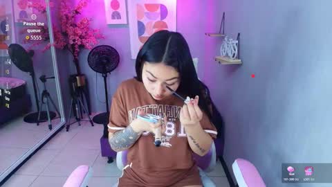 CAROLINA.  online show from March 25, 12:56 pm