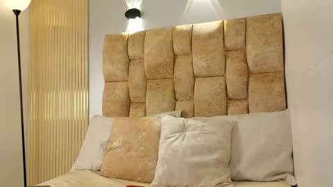 Carolina online show from May 22, 11:28 am