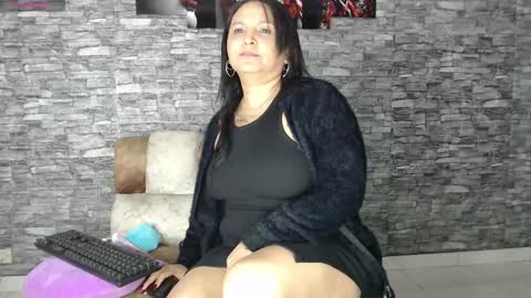 Camelia online show from January 14, 3:47 am