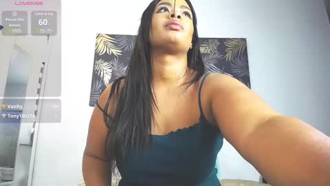 C A R O L I N E online show from March 1, 4:11 pm