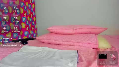 Snapshot of caroline_tovar_ chatting on March 1, 1:00 am Caroline Tovar Lovense is active my orgasms in your hands Give me more pleasure and make me cum online show from March 1, 1:00 am