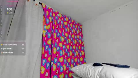 Snapshot of caroline_tovar_ chatting on March 12, 3:46 am Caroline Tovar Lovense is active my orgasms in your hands Give me more pleasure and make me cum online show from March 12, 3:46 am
