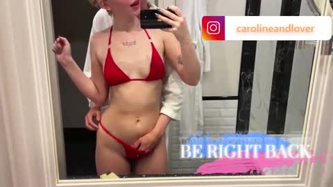 Snapshot of carolineandlover chatting on September 23, 10:31 am Caroline and Lover online show from September 23, 10:31 am