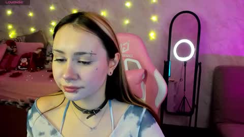 Coralline online show from January 7, 8:41 am