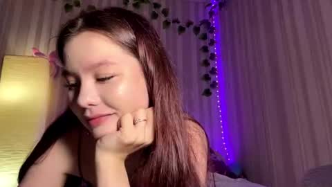 Emma online show from June 18, 12:10 pm