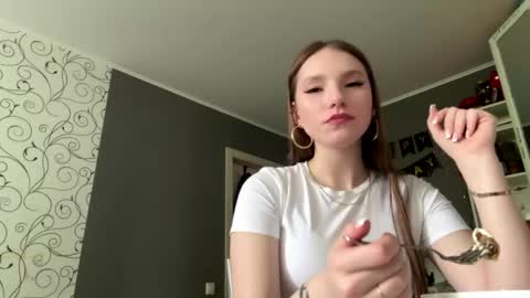 Kate online show from May 15, 12:02 pm