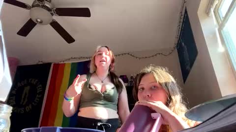 carpetmunchers online show from October 16, 8:51 pm