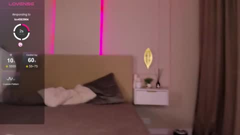 Nancy dont forget to thumbs up me online show from October 18, 1:37 pm