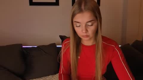 carriebradshawww online show from November 15, 8:54 pm