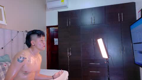 carter_noah_ online show from January 12, 2:51 am