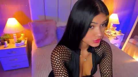 Casey Pierce  New Account online show from November 4, 8:10 pm