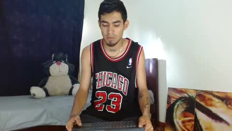 Snapshot of cash_master_san chatting on October 13, 11:34 am Cash Master San online show from October 13, 11:34 am