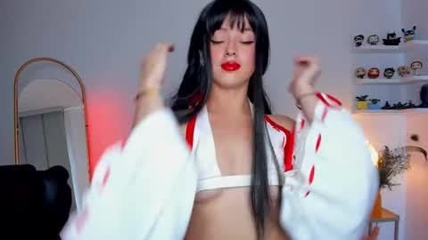 Cassie online show from October 31, 4:18 pm