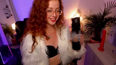 Cassie online show from February 26, 2:19 am