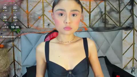 Snapshot of cassidy_14 chatting on October 27, 8:09 pm Cassidy online show from October 27, 8:09 pm