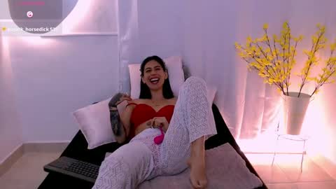 Susana independent model online show from February 15, 9:59 pm