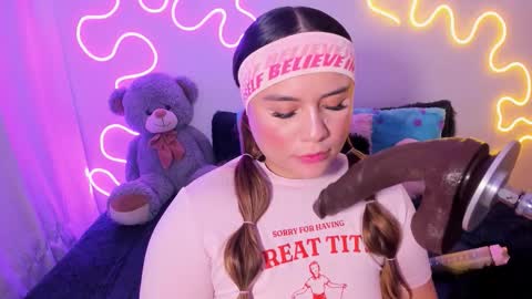 Snapshot of cassiebigass_ chatting on September 23, 11:59 am Bela igzaii9r online show from September 23, 11:59 am