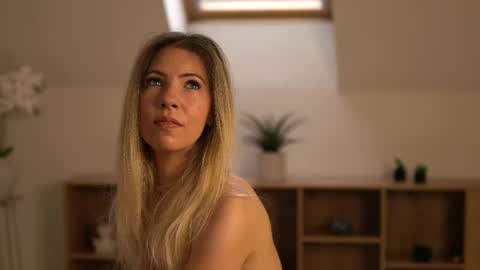 Cassi online show from May 14, 3:37 am