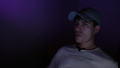 Snapshot of casteryx chatting on January 20, 3:15 am Juan online show from January 20, 3:15 am