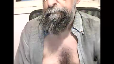 Snapshot of casual53 chatting on October 20, 1:43 am casual53 online show from October 20, 1:43 am