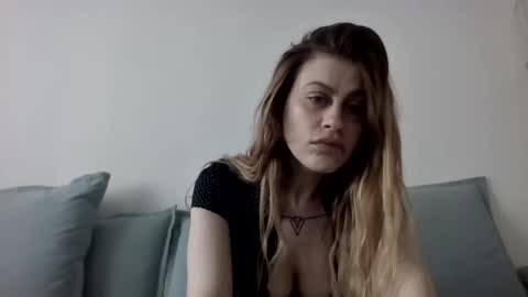 cat_888 online show from May 6, 7:47 am