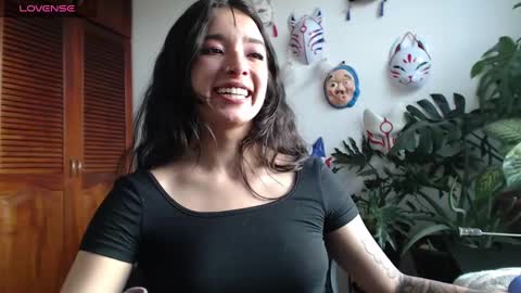 Snapshot of cat_salo chatting on December 1, 9:39 pm Maria kittie  PVT model online show from December 1, 9:39 pm