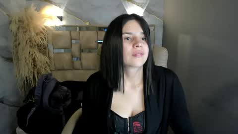 cata black online show from May 24, 12:12 pm