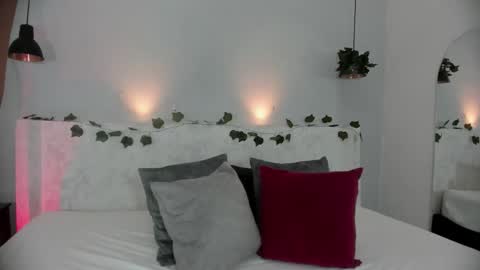 cata_gil1 online show from March 3, 6:37 pm