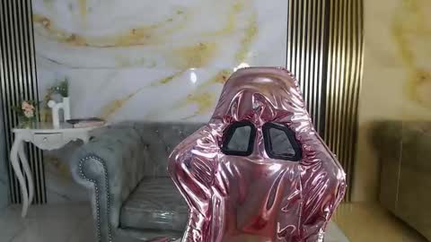 Catalina  online show from September 24, 3:41 pm