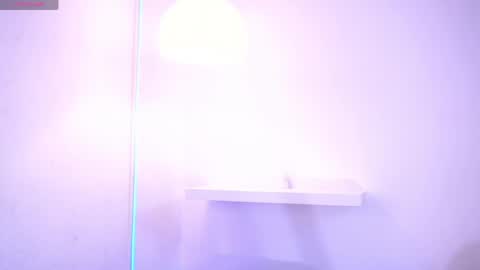 Catalina lovers online show from April 4, 7:32 pm