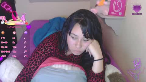 Snapshot of catalina_saenz19 chatting on October 21, 1:00 am Catalina Saenz online show from October 21, 1:00 am