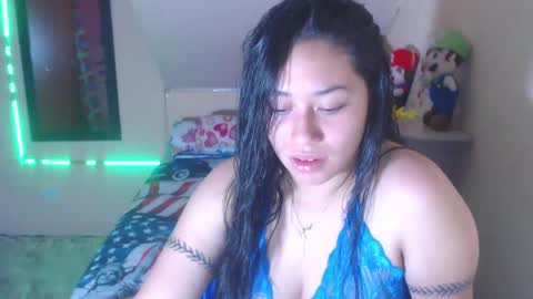 Snapshot of catalina_saenz19 chatting on September 16, 12:23 am Catalina Saenz online show from September 16, 12:23 am