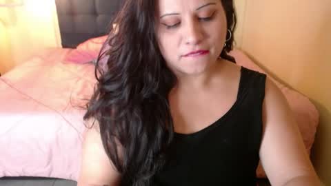 catalinajane1 online show from June 2, 7:49 pm