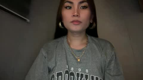 Snapshot of cathy_sanches chatting on October 20, 1:21 am cathy online show from October 20, 1:21 am
