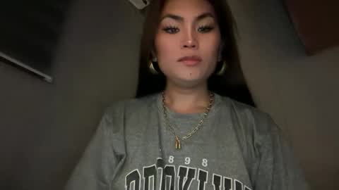 Snapshot of cathy_sanches chatting on October 22, 2:15 am cathy online show from October 22, 2:15 am