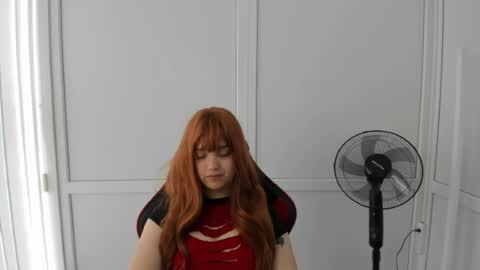 Catrine online show from June 18, 9:25 am