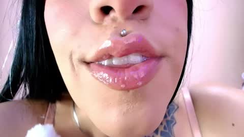 Cattleya online show from April 2, 4:31 am