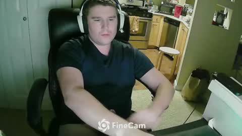 Snapshot of ccames91 chatting on October 26, 9:32 am armyvet69 online show from October 26, 9:32 am