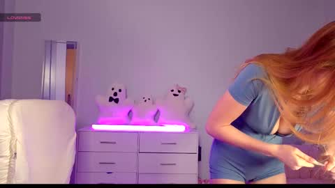 Snapshot of ccinnamon chatting on October 2, 11:14 pm Ccinnamon online show from October 2, 11:14 pm